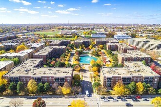 6400 W Berteau Ave in Chicago, IL - Building Photo - Building Photo