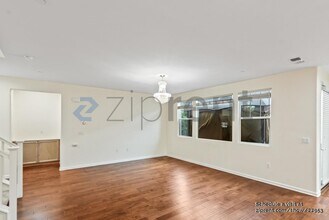 334 Pacifica Dr in Brentwood, CA - Building Photo - Building Photo