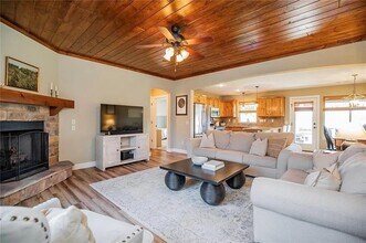 808 Sand St in Cave Springs, AR - Building Photo - Building Photo