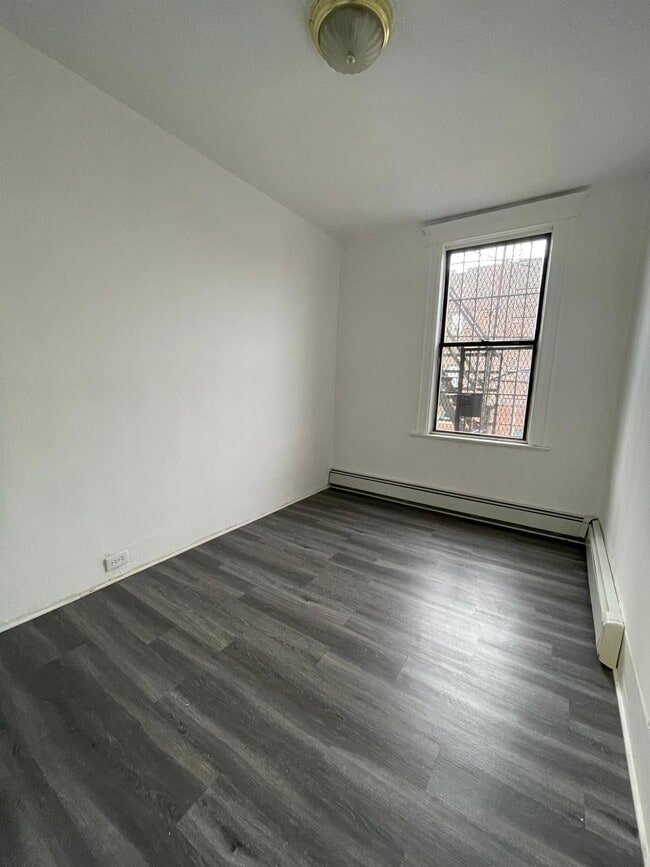 1691 John F Kennedy Blvd, Unit 2L in Jersey City, NJ - Building Photo - Building Photo