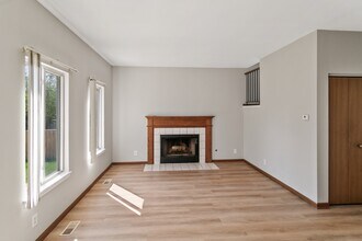 14163 S Napa Cir in Plainfield, IL - Building Photo - Building Photo