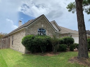 3023 Aspen Ln in Manvel, TX - Building Photo - Building Photo