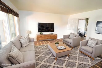 680 N Cambridge St in Orange, CA - Building Photo - Building Photo