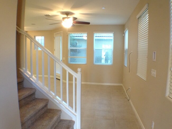 1532 N Sanders Ave in Clovis, CA - Building Photo - Building Photo