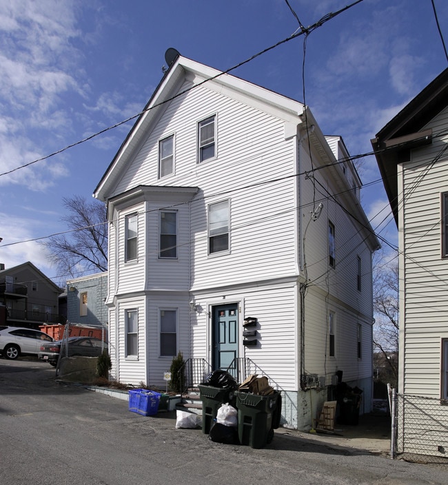 24 Ames St in Providence, RI - Building Photo - Building Photo