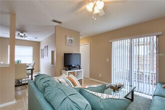 4160 Pershing Pointe Pl in Orlando, FL - Building Photo - Building Photo