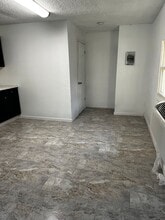 520 S Scenic Ave in Springfield, MO - Building Photo - Building Photo