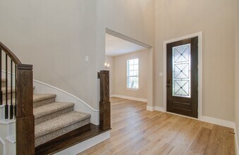 9950 Wild Indigo Cir in Shenandoah, TX - Building Photo - Building Photo