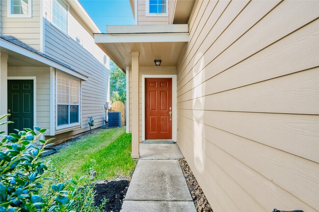 property at 2907 Hackamore Ln