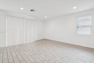 4343 W Allen St in Laveen, AZ - Foto de edificio - Building Photo