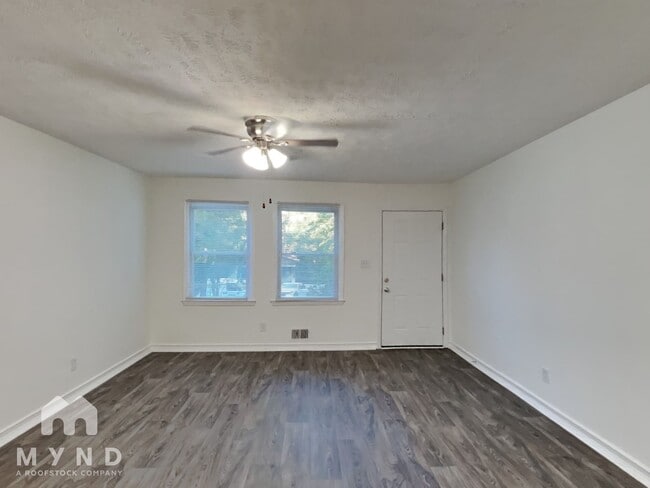 605 Cedar Ave NW in Atlanta, GA - Building Photo - Building Photo