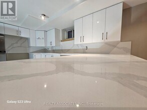 162 Millwood Rd in Toronto, ON - Building Photo - Building Photo