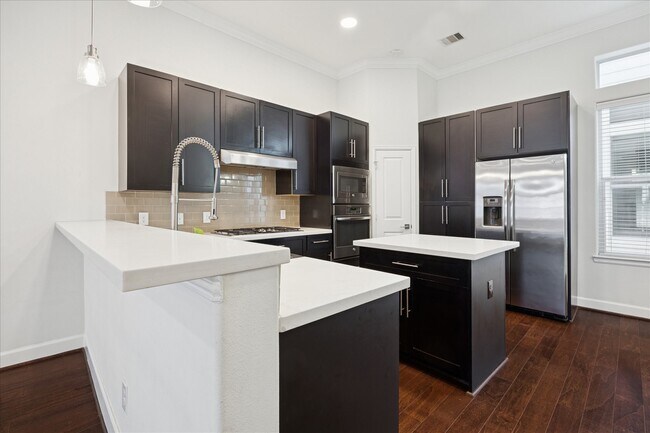 405 N Nagle St in Houston, TX - Building Photo - Building Photo