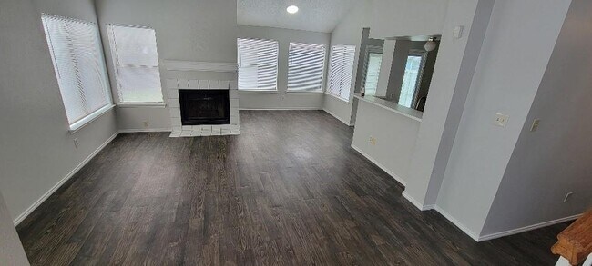 13823 Royal Oak St photo'