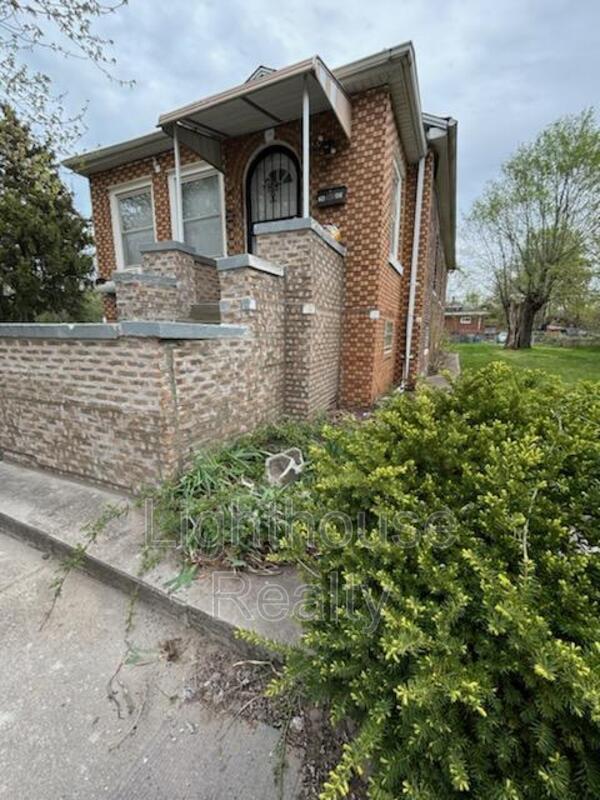 2685 Adams St in Gary, IN - Building Photo - Building Photo