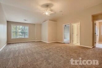 341 Revolution Dr in Peachtree City, GA - Building Photo - Building Photo