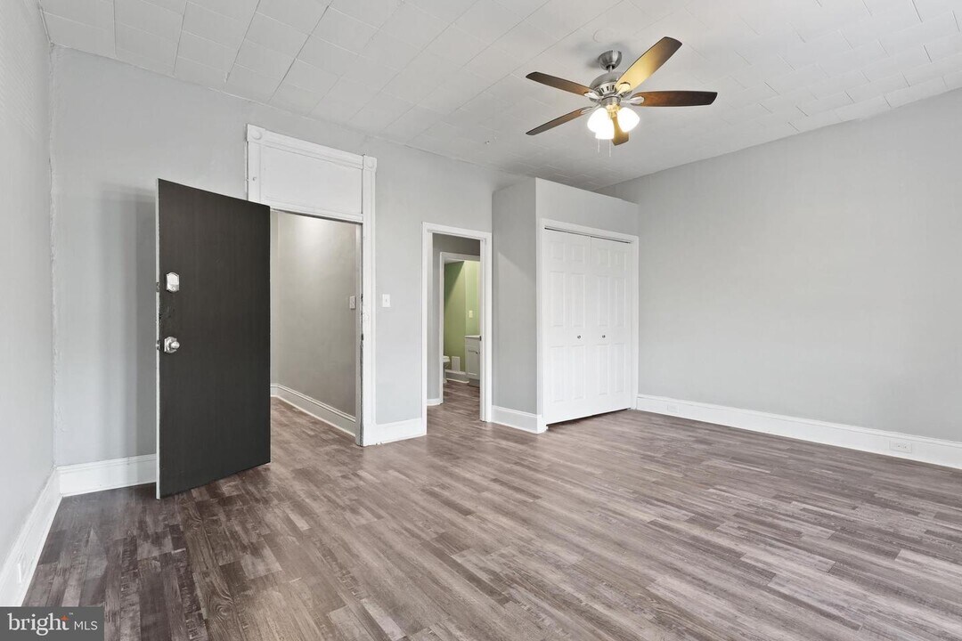 2739 N Calvert St Photo