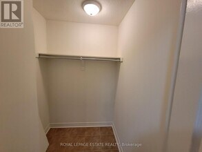 60 Fairfax Crescent in Toronto, ON - Building Photo - Building Photo