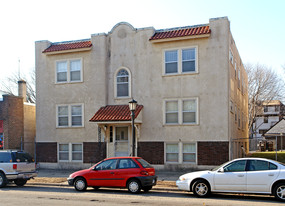 1842 St Clair Ave Apartamentos