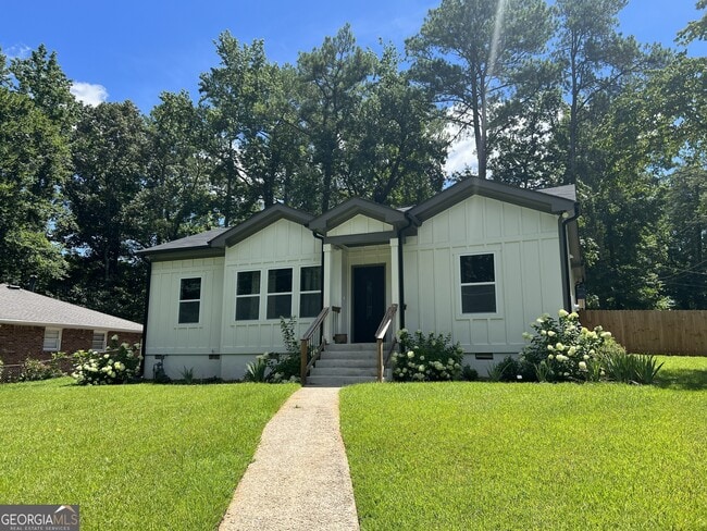 property at 1718 Line St