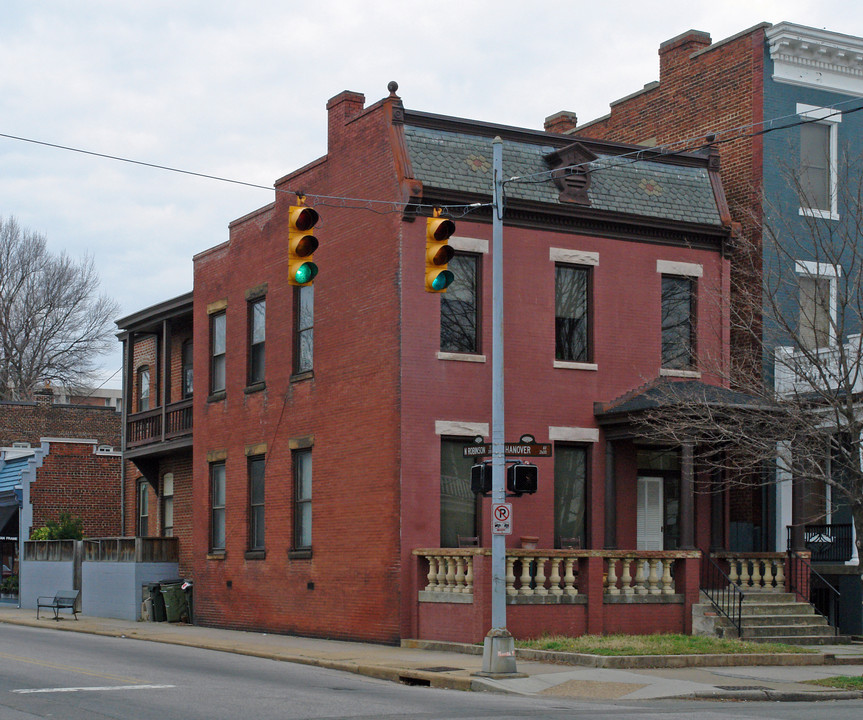 2601 Hanover Ave in Richmond, VA - Building Photo