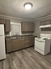 101 North St in Jackson, TN - Building Photo - Building Photo