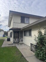 1331 Pinetree Dr in Stockton, CA - Building Photo