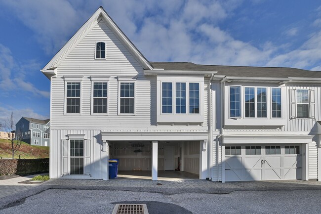 3118 Grove Ct in Mechanicsburg, PA - Building Photo - Building Photo