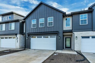 825 W 700 S in American Fork, UT - Building Photo