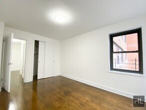 EAST 56 STREET in New York, NY - Building Photo - Building Photo