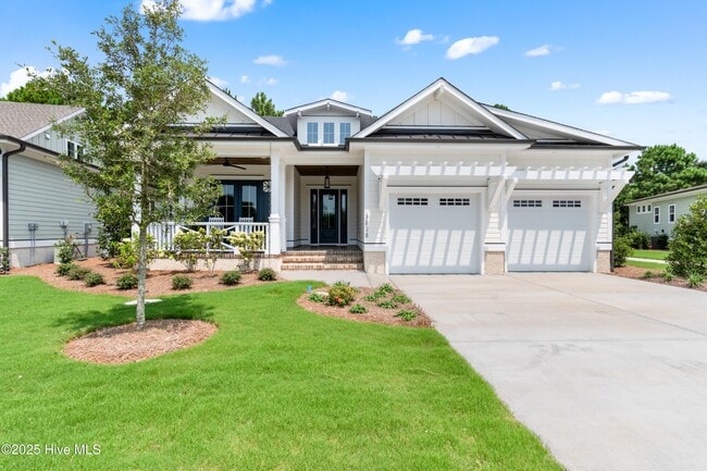 property at 3828 Reserve Club
