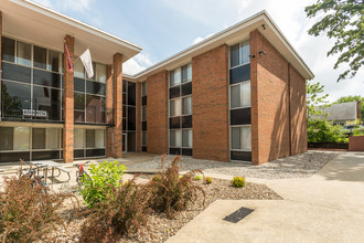 Ambassador Housing in Carbondale, IL - Building Photo - Building Photo