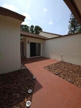 14764 Feather Cove Ln in Clearwater, FL - Building Photo - Building Photo