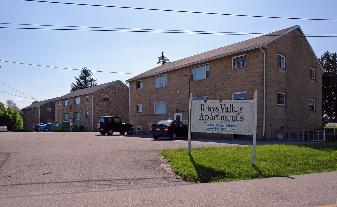 Teays Valley Apartments in Scott Depot, WV - Building Photo