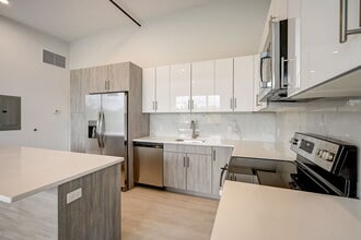 Riverfront Lofts in Allentown, PA - Foto de edificio - Building Photo