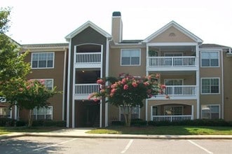 The Legends in Hickory, NC - Building Photo - Building Photo