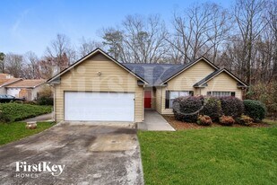 861 Georgetown Dr in Winder, GA - Building Photo