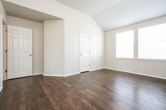 1513 Kittyhawk Dr in Little Elm, TX - Building Photo - Building Photo