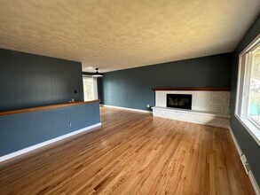 6003 N Sutherlin St in Spokane, WA - Building Photo - Building Photo