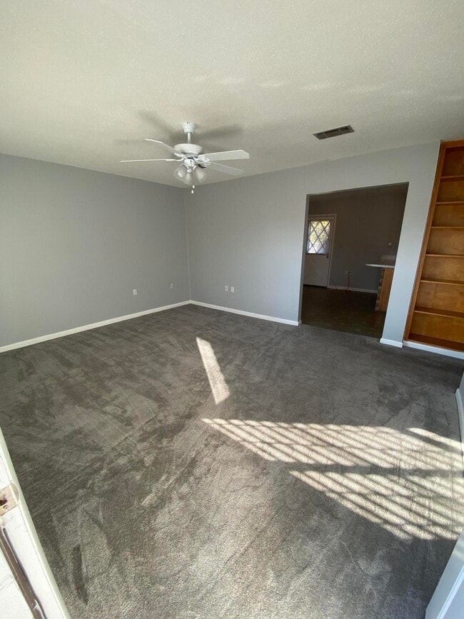 31 North St in Mary Esther, FL - Building Photo - Building Photo