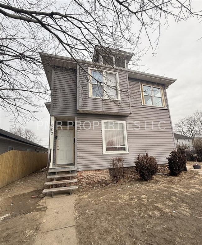 property at 902 5th Ave