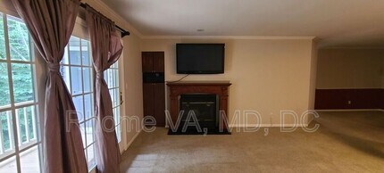 7507 Ashby Ln in Alexandria, VA - Building Photo - Building Photo