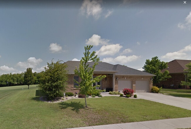 114 General Nelson Dr in Richmond, KY - Building Photo - Building Photo