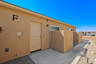 3064 Shoshone Dr in Lake Havasu City, AZ - Building Photo - Building Photo