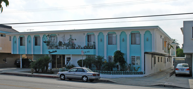 12470 Culver Blvd in Los Angeles, CA - Building Photo - Building Photo