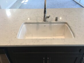 4237 Sierra Madre Ave in Clovis, CA - Building Photo - Building Photo