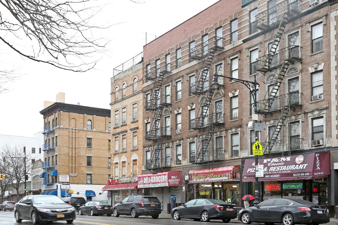 1751 Amsterdam Ave in New York, NY - Foto de edificio