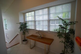 10220 Andover Coach Cir, Unit H1 in Wellington, FL - Building Photo - Building Photo