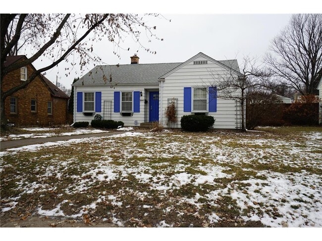 property at 2640 Inglewood Ave S