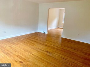 8139 Clyde Bank Rd in Towson, MD - Building Photo - Building Photo